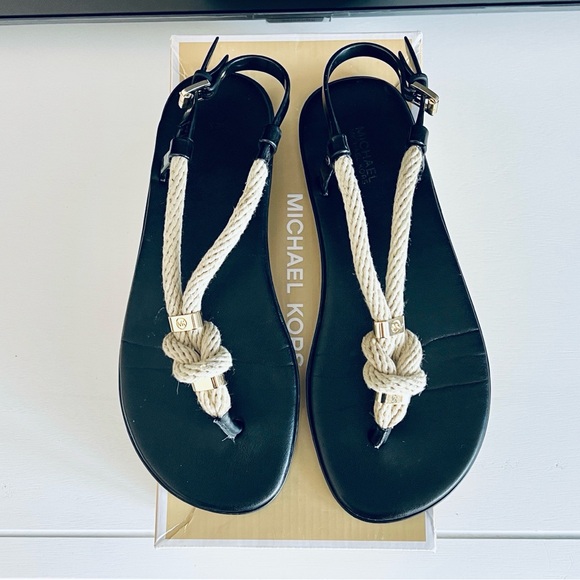 Michael Kors Shoes - Michael Kors black holly jelly sandal rope size 7
